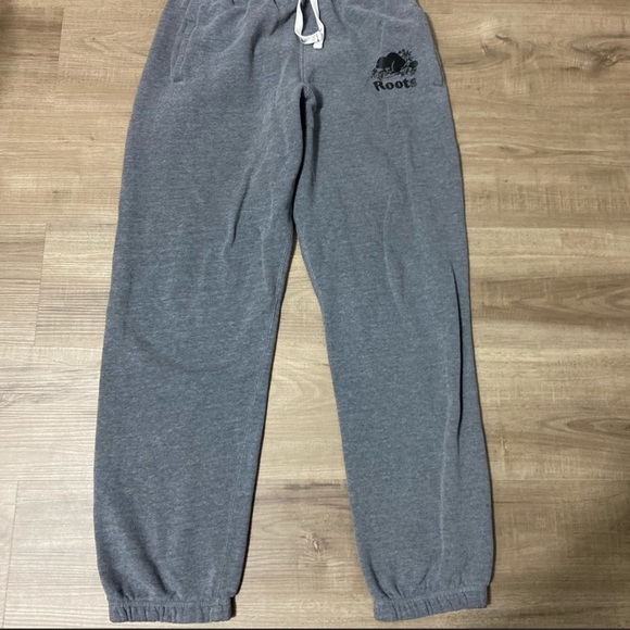 Roots Sweatpants - Picture 1 of 4